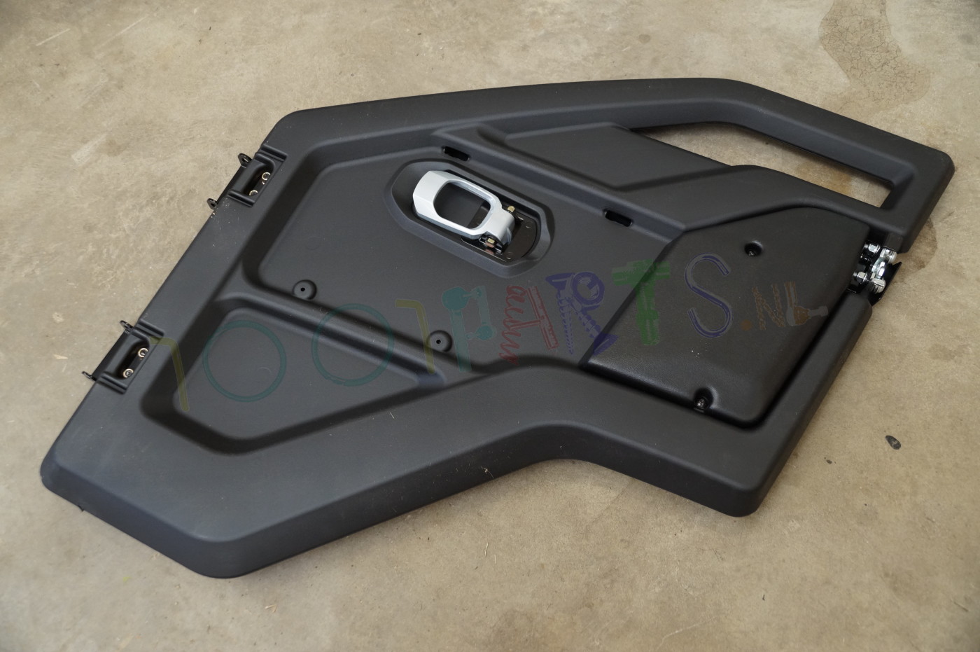 DEUR SET JD GATOR 1 2 DEUR BM24996 John Deere Landbouw Perkbv