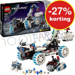 LEGO Technic Lunar Outpost Maanrover